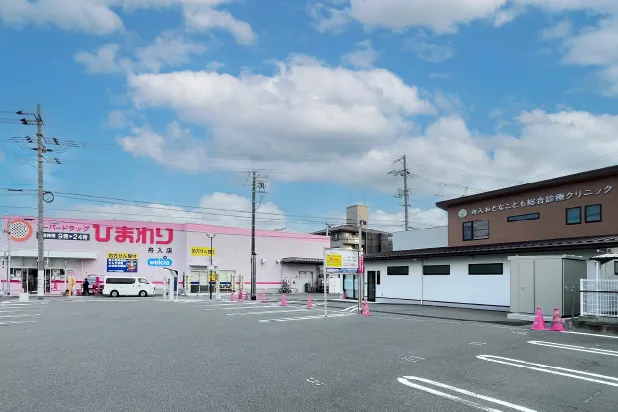 無料駐車場多数あり